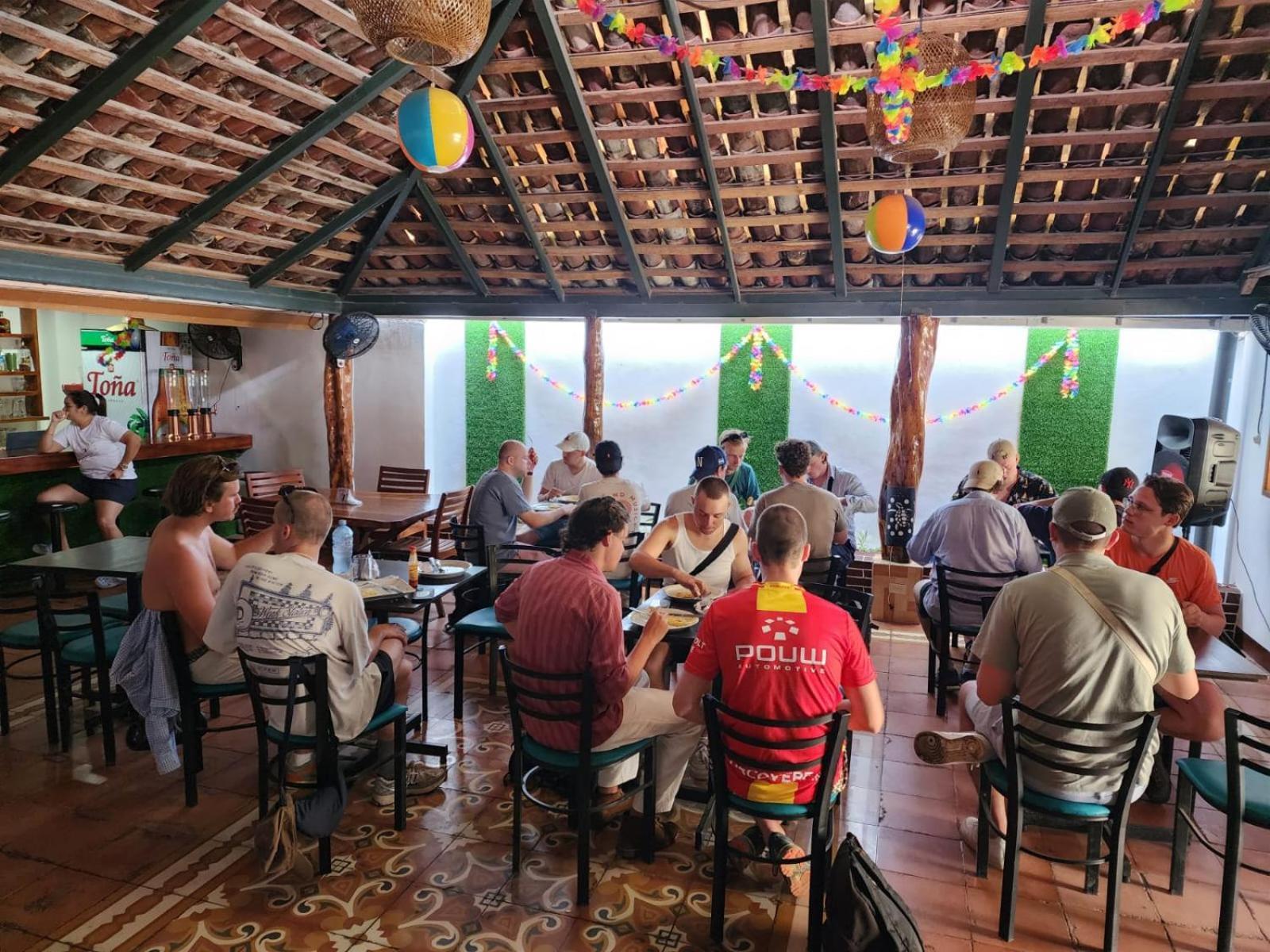 The Landing Hotel And Restaurant Moyogalpa Buitenkant foto
