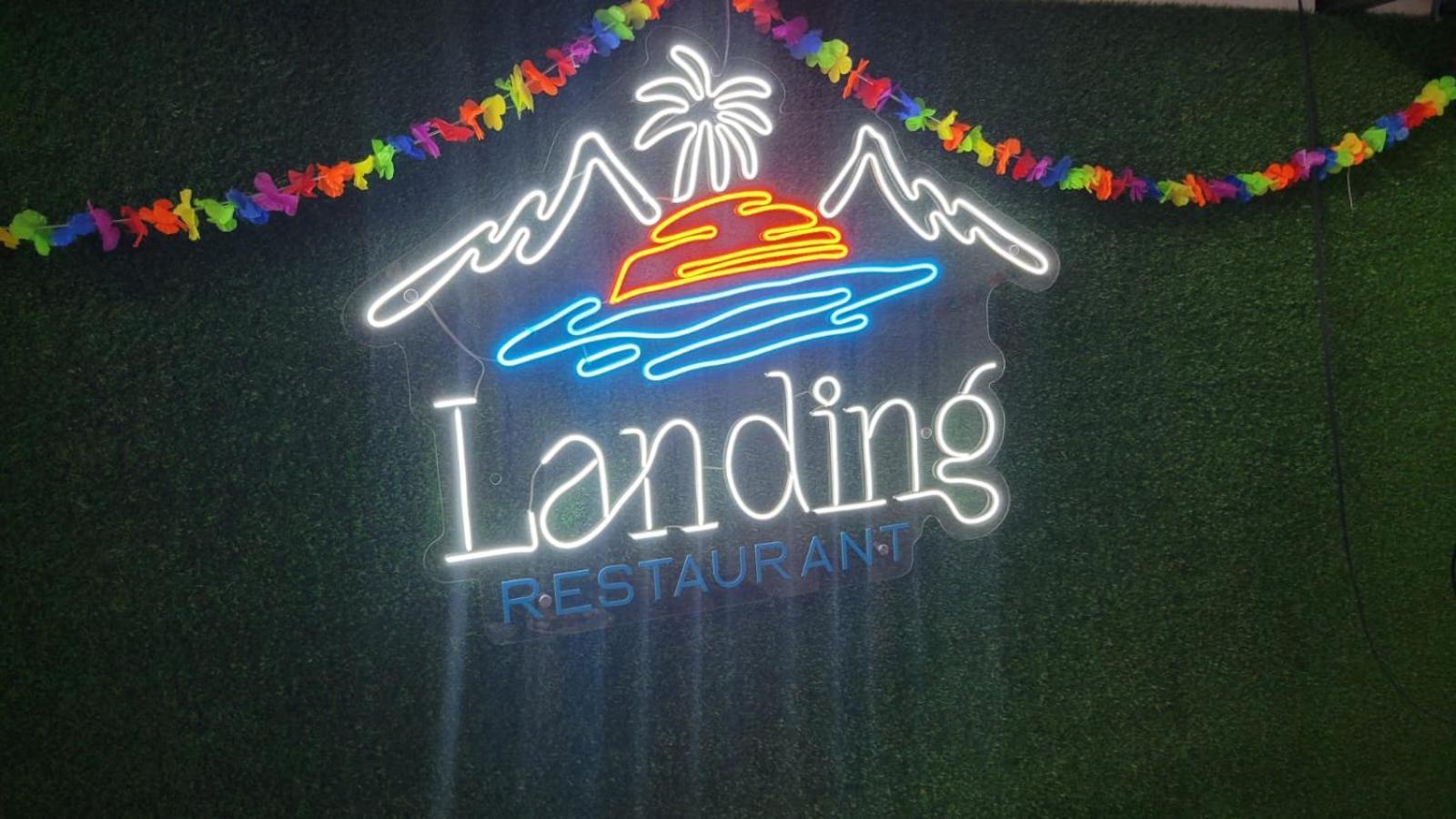 The Landing Hotel And Restaurant Moyogalpa Buitenkant foto